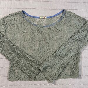 Lovely 153 Lace Top Size Medium Silver / Sage Whimsygoth, Fairycore